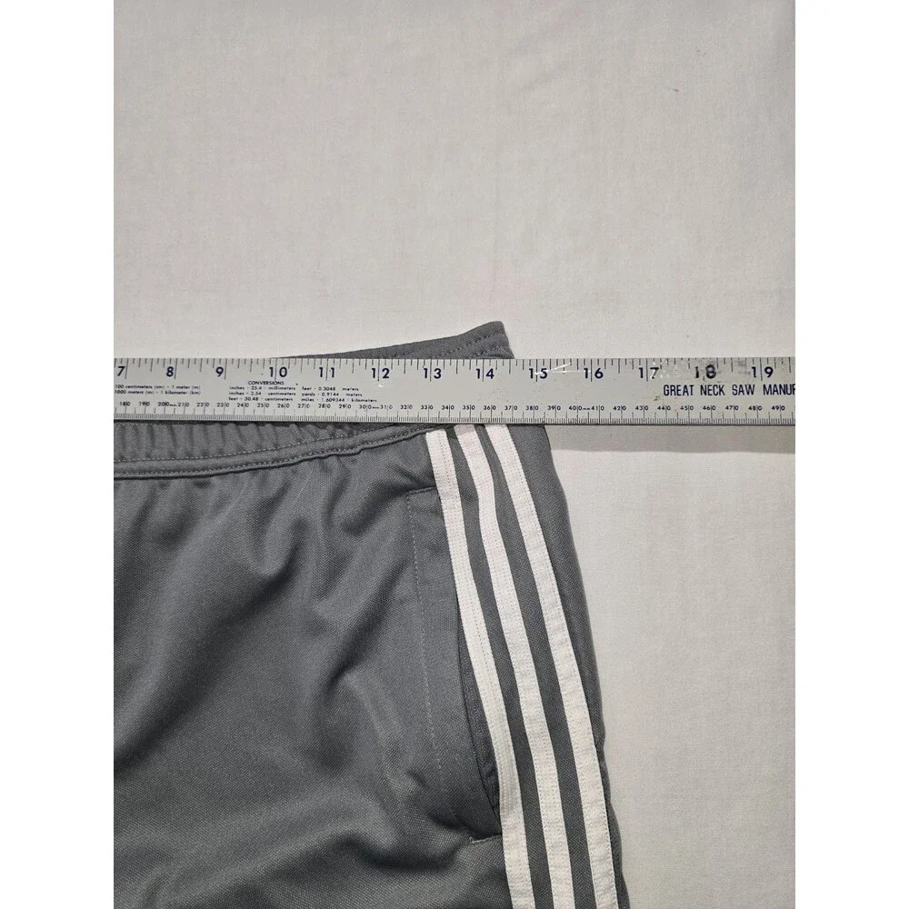 Adidas Kids Gray Joggers with White Accents Size XL-Y